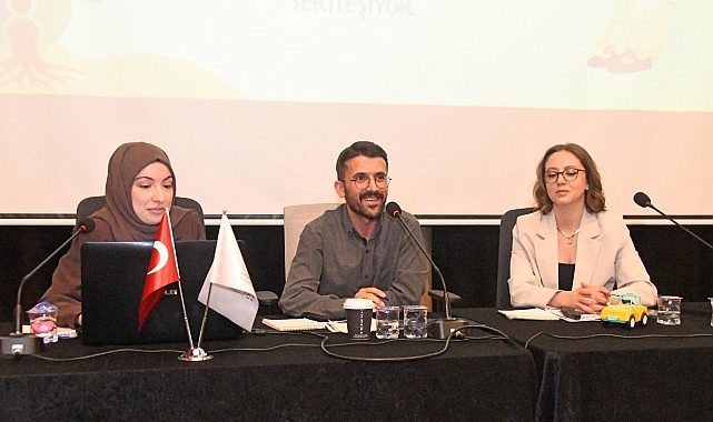 Osmangazi Belediyesi Ana Baba Okulu'nda Ebeveynlere Rehberlik Eğitimi Verdi