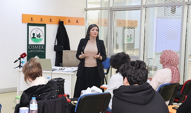 Osmangazi Belediyesi 72 Saatlik Girişimcilik Eğitimiyle Kursiyerleri İş Sahibi Yapıyor