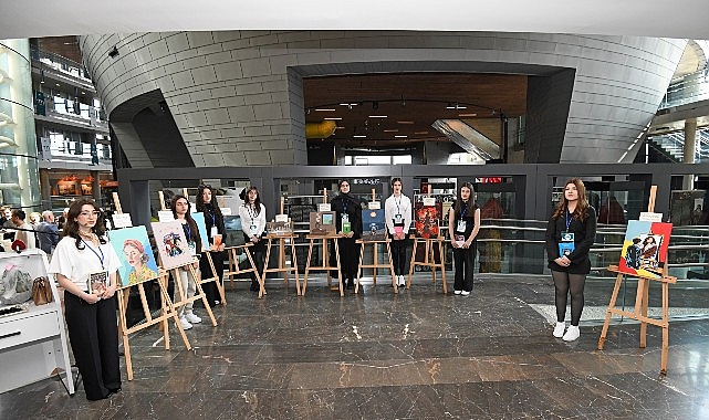 Bursa'da 700. Fetih Yılında Edebiyat ve Sanat Buluştu: Genç Yetenekler Sergiledi