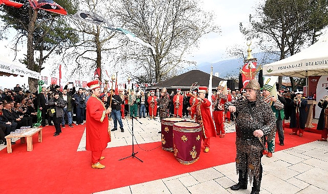 Bursa'nın Fethi 700. Yılında Osmangazi'de Coşkuyla Kutlandı