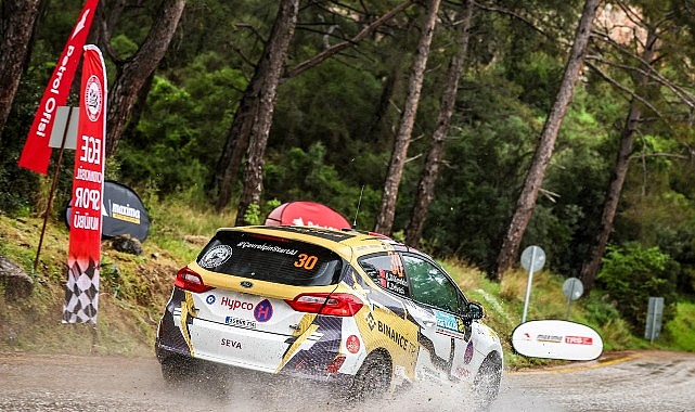 Kübra Denizci Keskin, Marmaris'te Çifte Kupa Kazanarak Sezona Fırtına Gibi Başladı