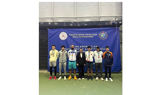 Osmangazi'nin Tenisçileri Ankara'dan 3 Madalyayla Döndü