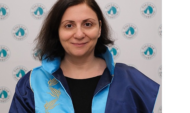 Ses Kısıklığı 3 Haftayı Geçerse Dikkat: Ses Sağlığı İçin 8 Altın Kural