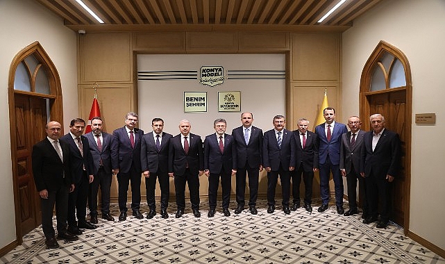 Bakan Yumaklı Konya'da: Tarımın Başkentinde Dijital Tanıtım Merkezi İncelendi