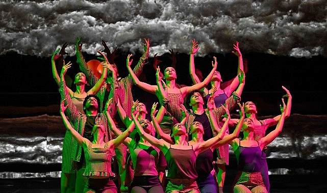 Mozart'ın Requiem'i Modern Dansla Buluşuyor: Dünya Prömiyeri İzmir'de