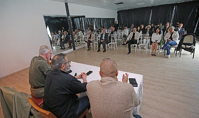 Yabancı Mimarlar Karşıyaka'nın Geleceğini Tartıştı: 'Art of Possible' Yaklaşımı