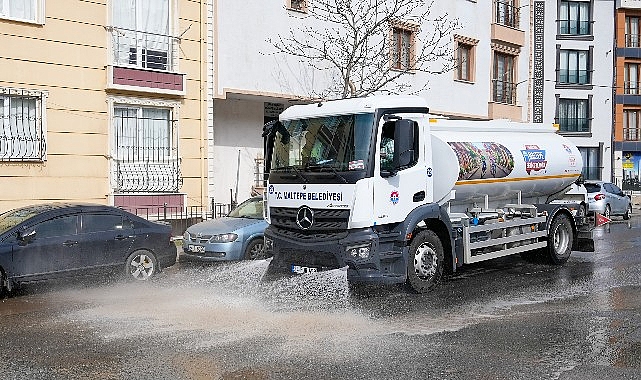 Maltepe'de Bahar Temizliği: Zümrütevler Mahallesi'nde 7/24 Operasyon