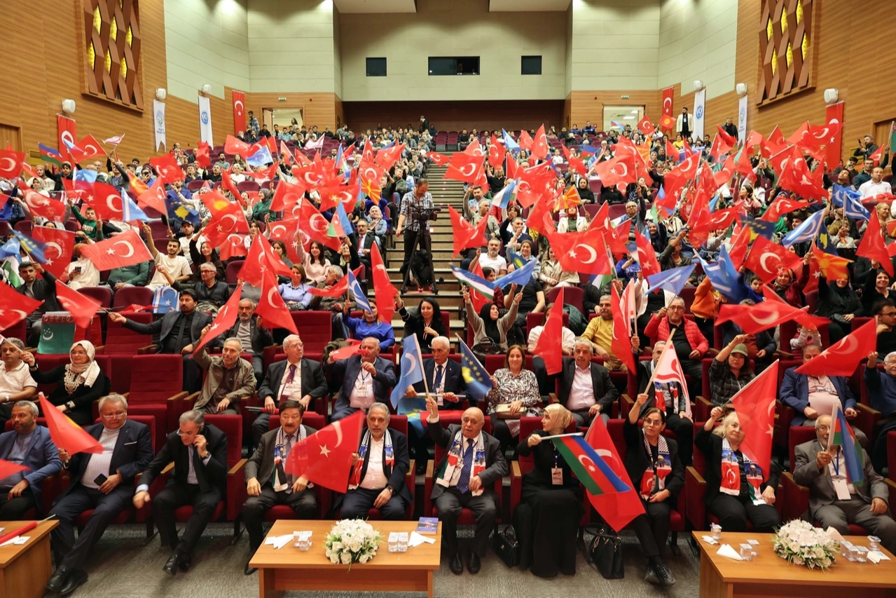 Talas’ta Türkoloji Zirvesi: 7 Ülkeden Diplomatlar ve Akademisyenler Buluşuyor