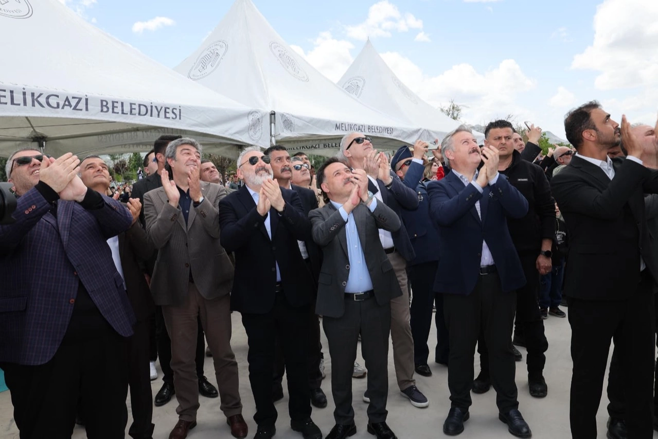 Erciyes'te Havacılık Festivali'ne Rekor Katılım: 2. Geleneksel Şölen