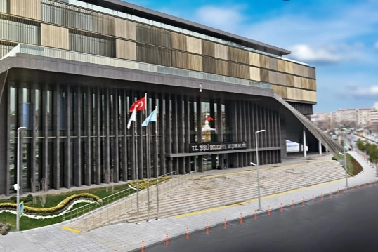 Şişli Belediyesi'nde 8 Günlük Kayyım Dönemi: Ali İkram Tuna Göreve Başladı