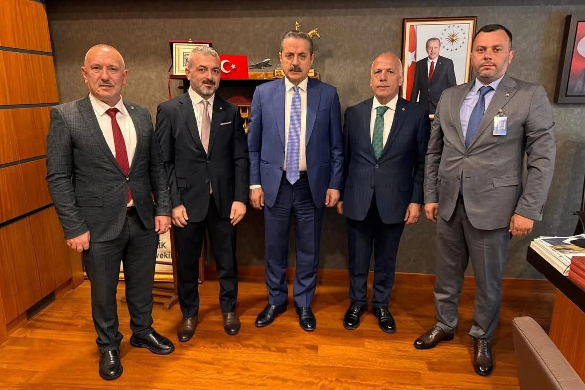 Artvin Ticaret Borsası Heyeti TBMM'de: Yeni Hizmet Binası ve Çay Fabrikası Projeleri Görüşüldü