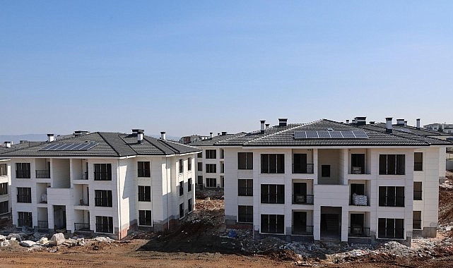 Kartepe'de 24 Saatte 1.585 Başvuru: Kent Konut Projesine Yoğun İlgi