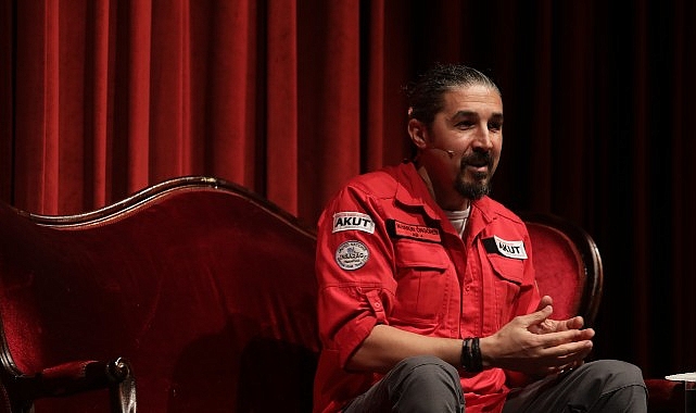40. Genç Günler'de AKUT'lu Murat Harun Öngören: Afetlere Hazırlık ve Gönüllülük Üzerine İlham Veren Söyleşi
