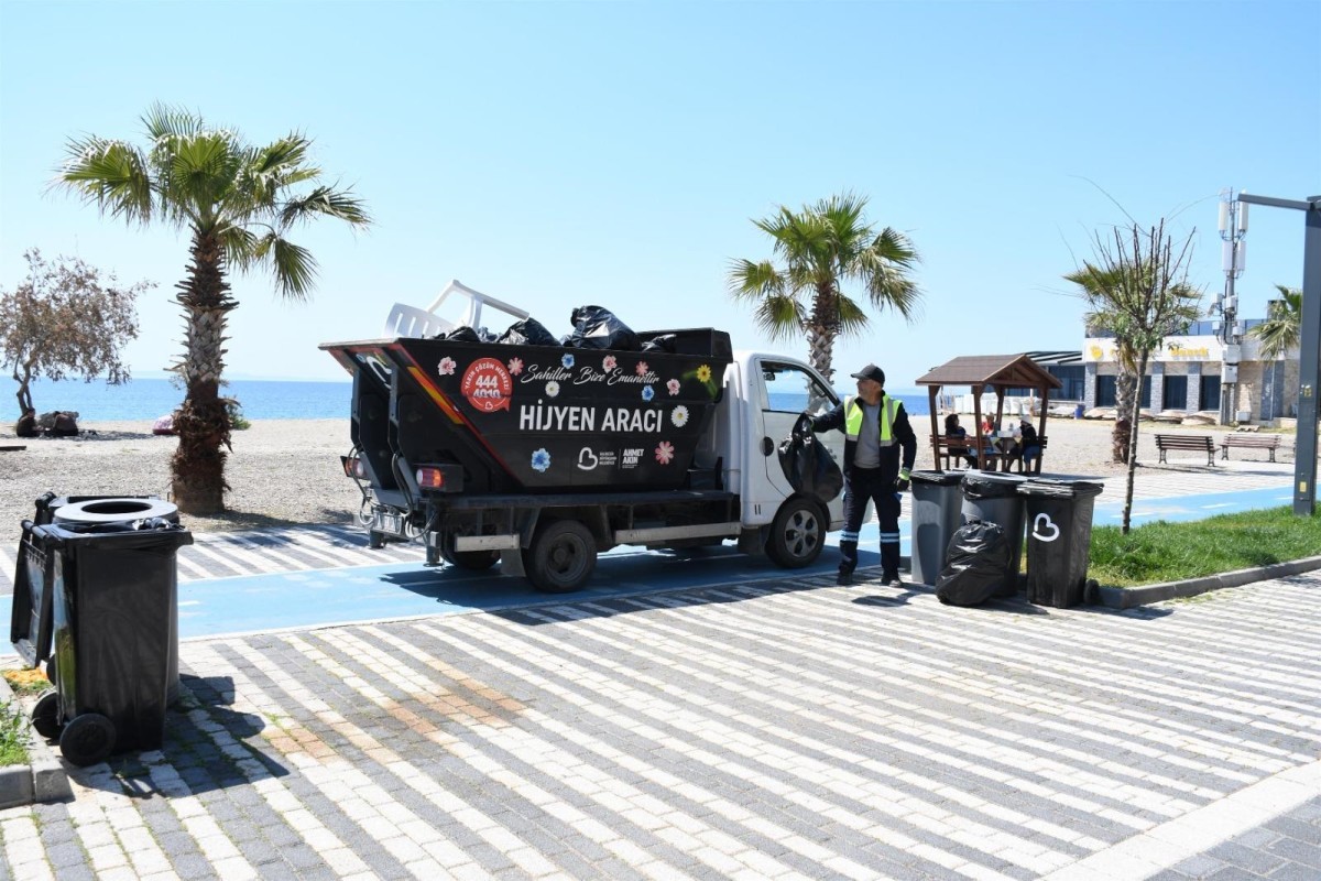 Balıkesir Sahillerinde Yaz Sezonu Öncesi Kapsamlı Hazırlık: Kum Eleme ve Engelli Rampaları