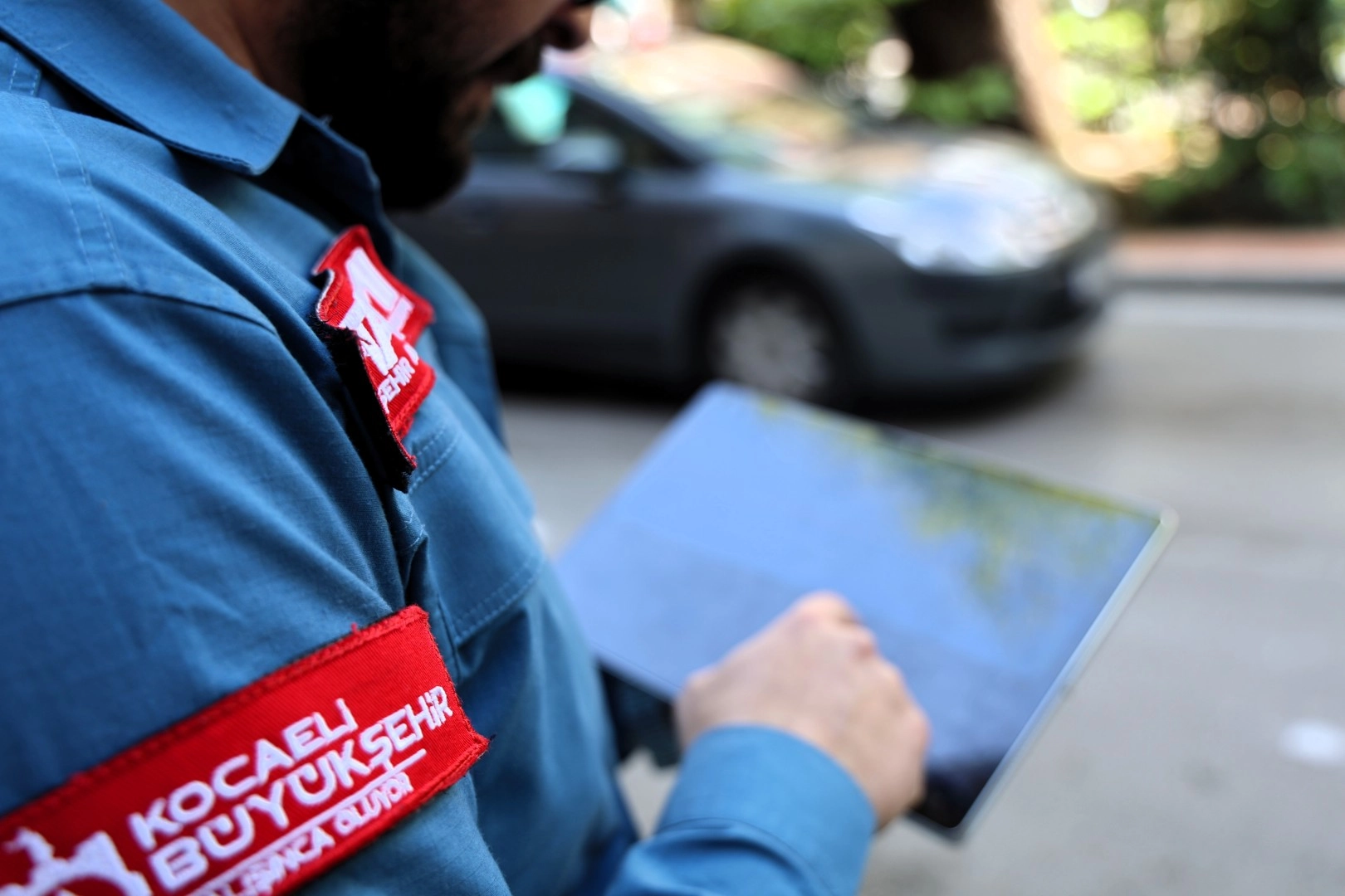 Kocaeli'de 'Göz Kulak' Ekibi Şehir Sorunlarını Anında Tespit Edip Çözüme Kavuşturuyor