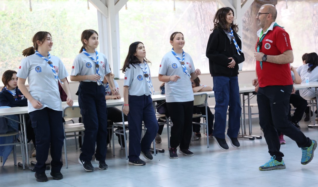 Antalya’da 44 İzci Doğada Kaynaşma Kampında Buluştu: Teorik ve Uygulamalı Eğitimlerle Dolu 3 Gün