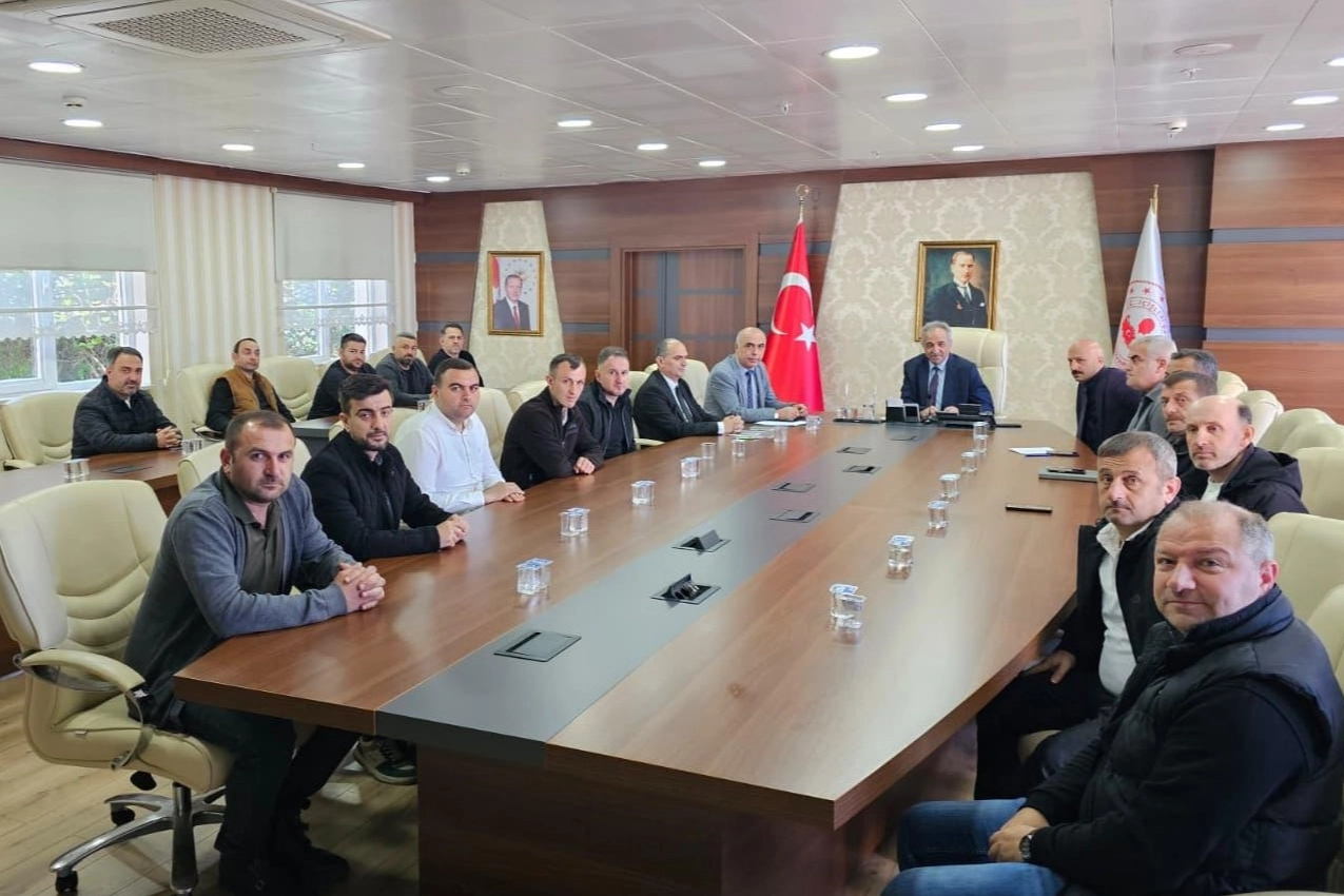 Artvin'de İlçe Ziyaretleri: Boz'dan Saha İncelemesi ve Koordinasyon Talimatı