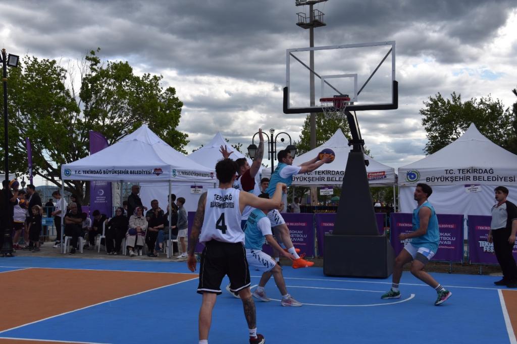 TEKGENÇFEST 3x3 Sokak Basketbolu Turnuvası: 55 Bin TL Büyük Ödül Sahibini Buldu