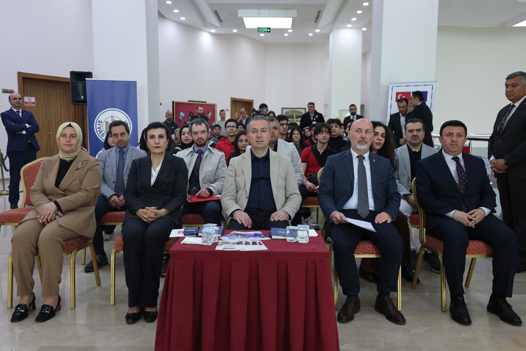 Gençlere Yapay Zeka ve Dijital Pazarlama Eğitimi: Yeni Merkez Açıldı