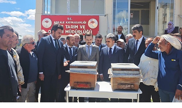 Akfen Yenilenebilir Enerji'den Aşkale'de Arıcılara Yüzde 70 Hibeli Kovan Desteği