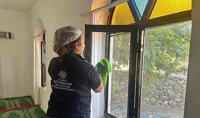 Aydın'da Bayram Öncesi Camilerde Kapsamlı Temizlik Seferberliği