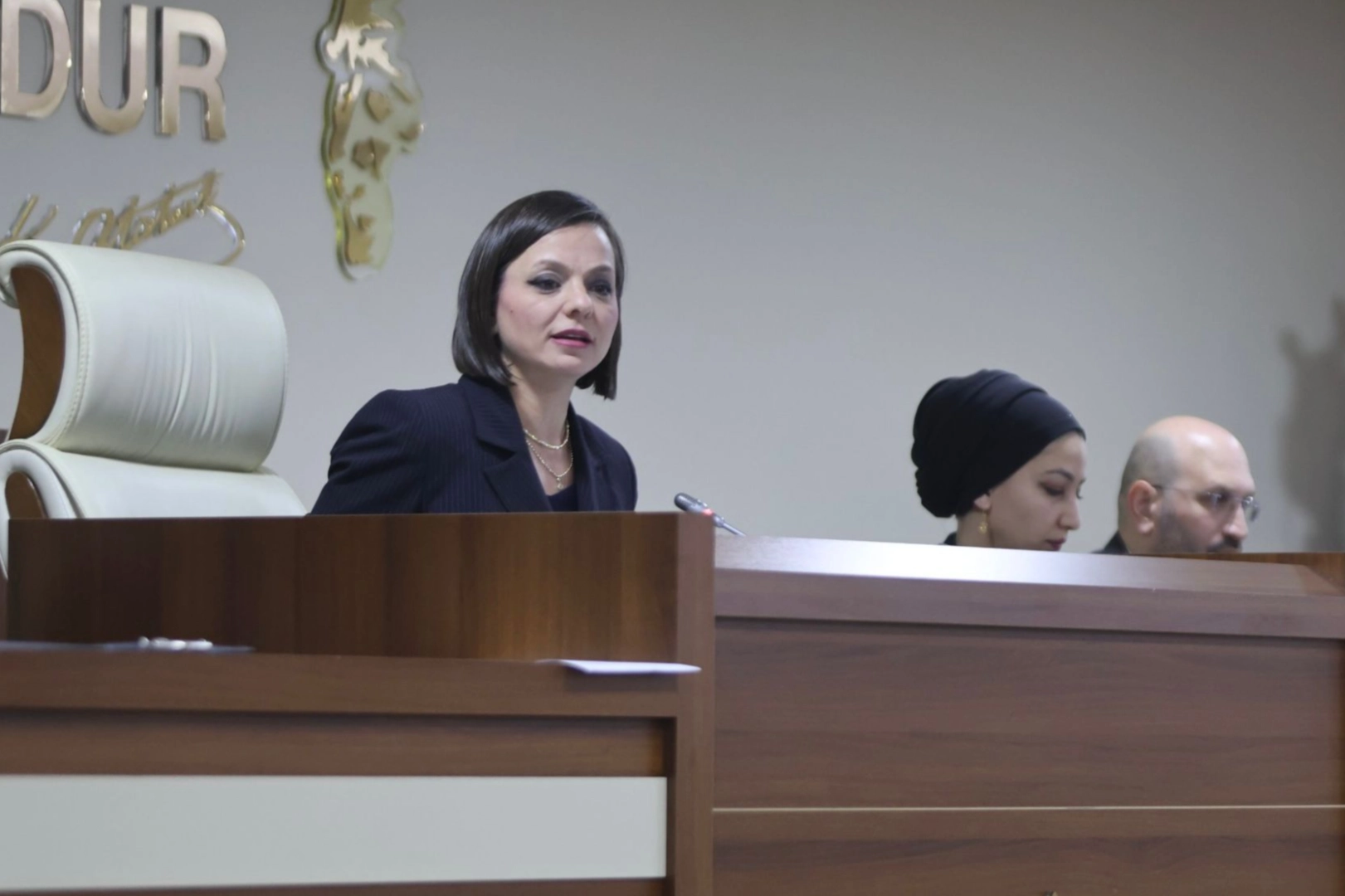 Karabağlar Belediyesi 2025 Bütçesini Onayladı: Gelirler Yüzde 44 Arttı, Açık Yarıya İndi