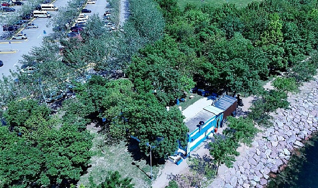 Balık Dürüm Lezzeti İzmit Sahili'nde: Antik Balık 3. Şubesi Açıldı