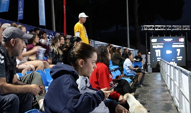 Aydın Tekstil Park'ta Plaj Voleybolu Şöleni: Uluslararası Turnuva Başladı