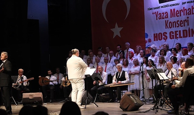 Aydın'da Unutulmaz Gece: Başkan Çerçioğlu Sanatseverleri Şarkılarla Buluşturdu