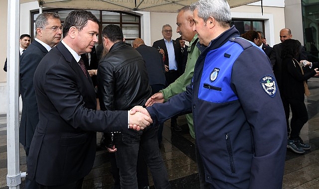 Osmangazi Belediye Başkanı Erkan Aydın: Bayramda Dinlenip Tatil Dönüşü Yoğun Tempoya Döneceğiz