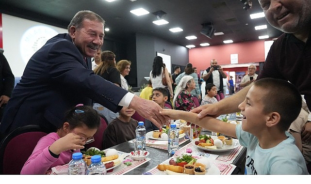 Milas Belediye Başkanı Topuz, Engelliler Haftası'nda Özel Bireylerle Buluştu