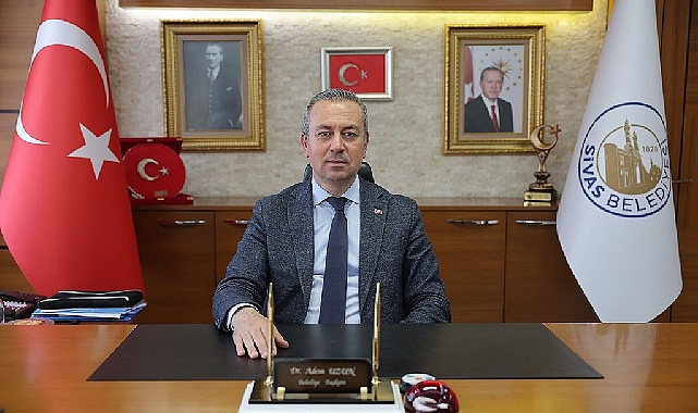 Sivas Belediye Başkanı Adem Uzun'dan Anneler Günü'nde Anlamlı Mesaj: "Şehit Anneleri En Kutsal Emanetimiz"