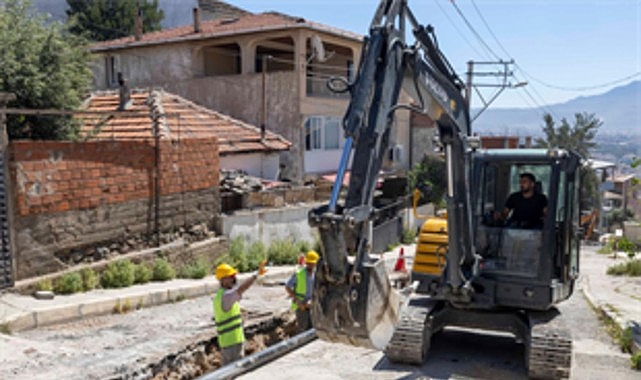 Bayraklı'da 150 Milyon Liralık Altyapı Devrimi: 35 Km İçme Suyu Hattı Yenileniyor