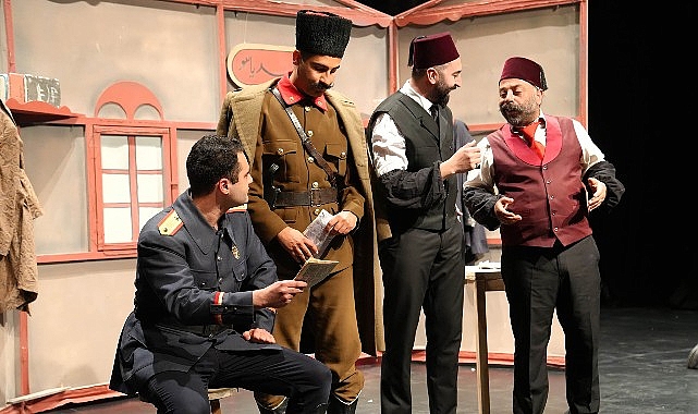 Keçiören'de 'Bu Da Geçer Ya Hu' Oyunu Yeşilçam Nostaljisi Yaşattı