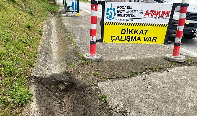 Kocaeli'de A Takımı Hafta Sonu Sahada: Yağış ve Yol Güvenliğine Anında Müdahale