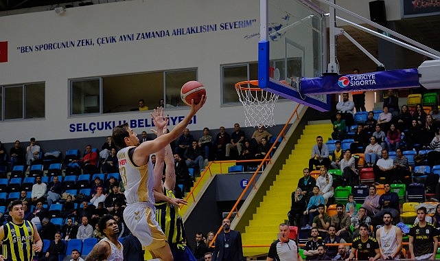 Konya Büyükşehir Belediyespor Fenerbahçe Koleji Rams'ı 91-63 Geçti, Yarı Finalde Gaziantep Basketbol'un Rakibi Oldu