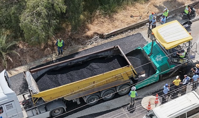 Bayram Öncesi Seferberlik: Aydın Büyükşehir Belediyesi Didim'de Asfalt Çalışmalarını Hızlandırdı