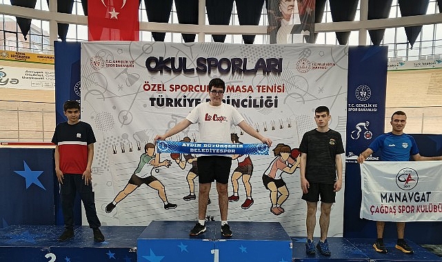 Aydın'da Otizmli Sporcular Masa Tenisinde Türkiye Şampiyonu Oldu