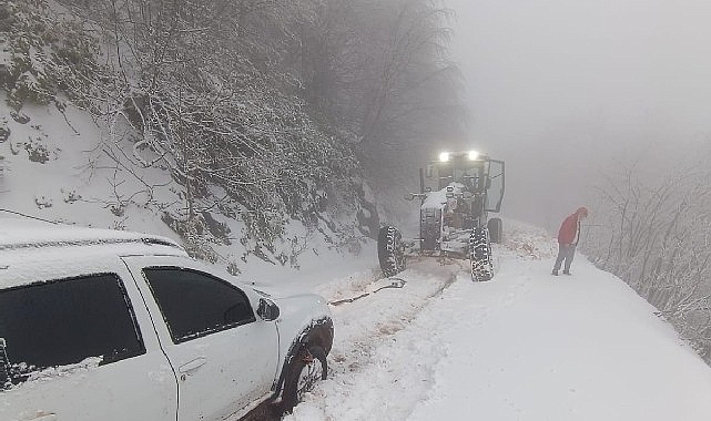 Mayıs Karı Mahsur Bıraktı: Kocaeli Büyükşehir 5 Kişiyi Kurtardı