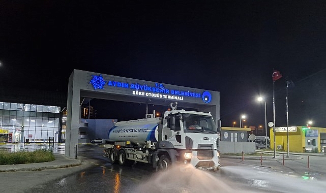Çerçioğlu'ndan Bayram Öncesi Terminal Temizliği: Aydın Pırıl Pırıl Oluyor