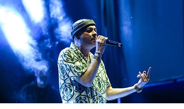 Ceza EnFest'te Unutulmaz Konserle Kocaeli Gençliğini Coşturdu