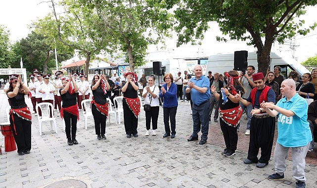 Çiğli'de Engelsiz Şenlik: Sevgi ve Dayanışma Engelleri Aşıyor