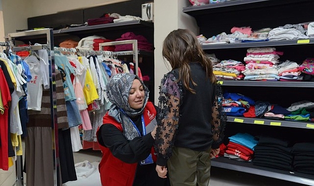 Kahramankazan Belediyesi'nden Bayram Öncesi Çocuklara Anlamlı Destek