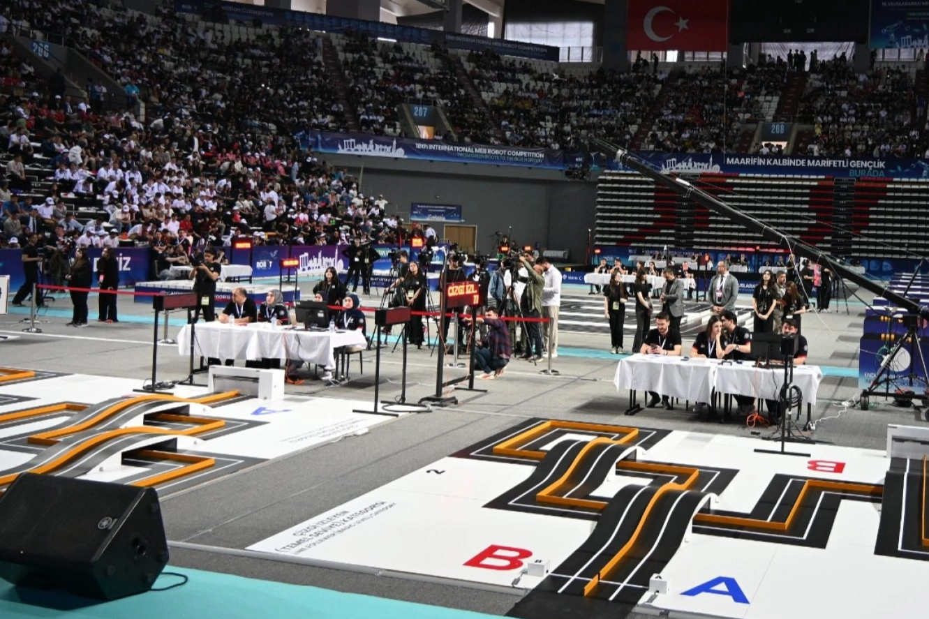18. MEB Robot Yarışması Antalya'da Başladı: 17 Bin 994 Katılımcı ve 5 Bin 855 Robot
