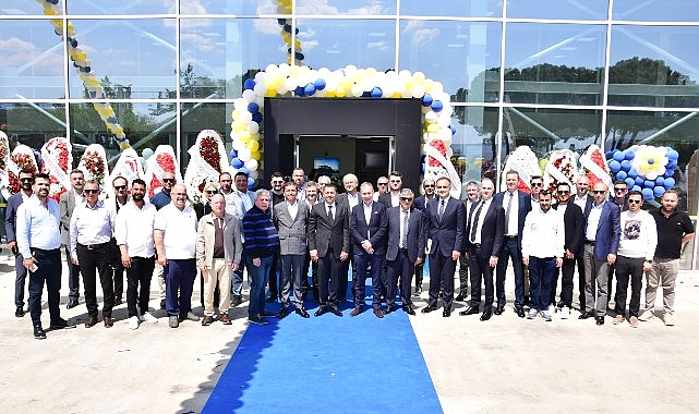 Demireller Traktör'den Torbalı'da Yeni New Holland 3S Plaza Yatırımı