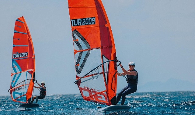 Didim'de Mayıs Ayında Formula Kite ve Wingfoil Yarışları Heyecanı