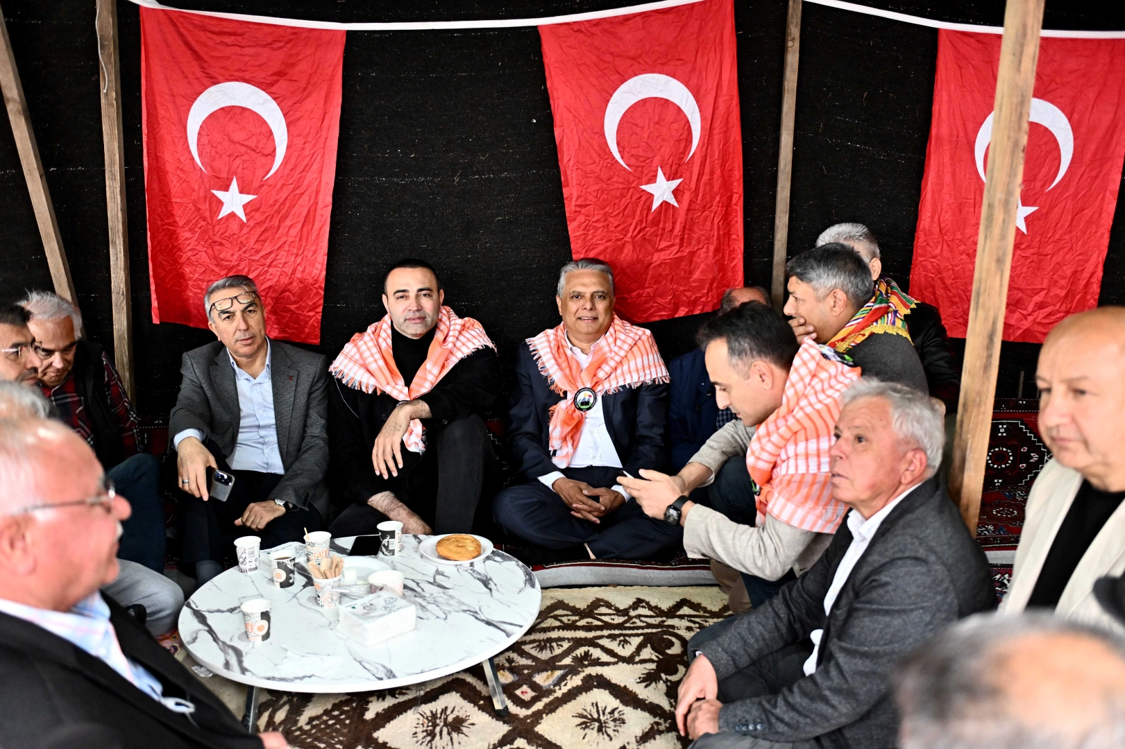 Muratpaşa'da Yörük Kültürünün Simgesi Keşkek Şöleni: Başkan Uysal'dan Çarpıcı Mesajlar