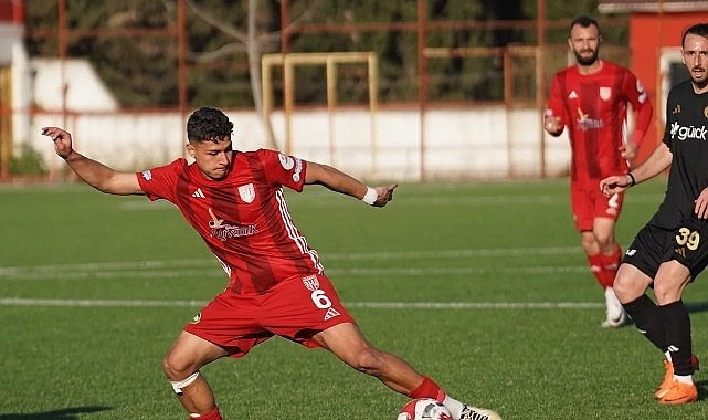 Ayvalıkgücü'nün Genç Yıldızı Emirhan Boz, Ümit Milli Takım'a Davet Edildi