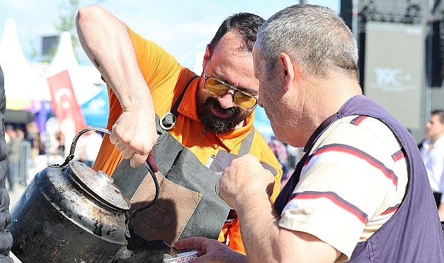 EnFest'te Kamp Kültürünün Sıra Dışı Lezzeti: Ayı Yemeği Büyük İlgi Gördü