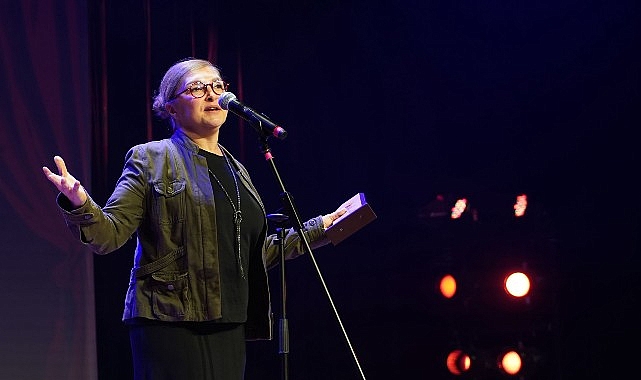 Şebnem Köstem, Filmsan Ödülleri'nde 'Yılın Kadın Oyuncusu' Seçildi